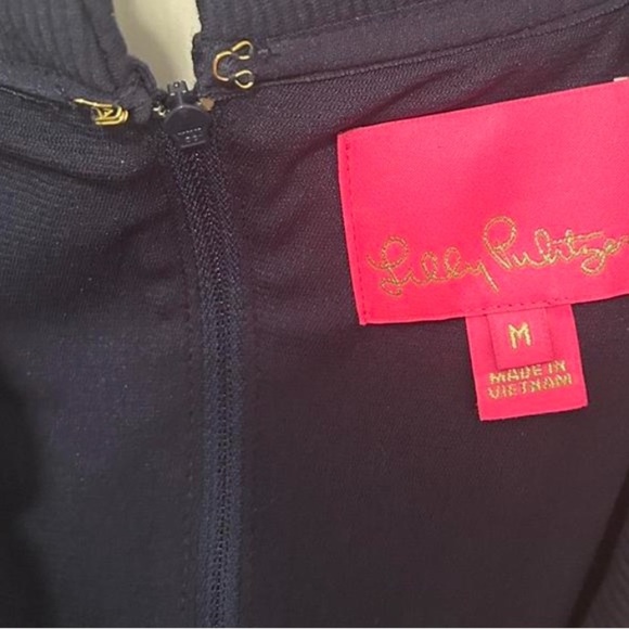 Lilly Pulitzer Tillsbury Knit V-Neck Ruffle Detail Sheath Dress NWT SZ M - Picture 4 of 9